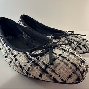 SM New York Black, White and Gray Plaid Women's Bow Ballet Flats, Size 7, NWOT
